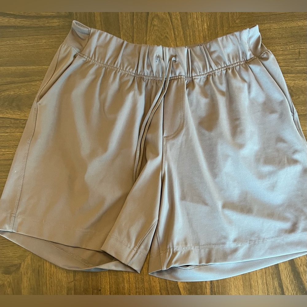 Live Strong knit shorts size L/XL